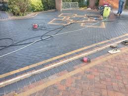 Best Concrete Driveway Installation  in Bloomingburg, OH